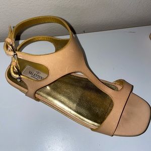 Platform T-Shape Valentino Sandals